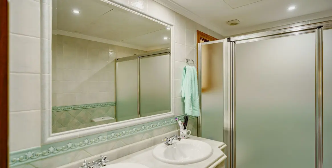 Продажа  отдельно стоящей виллы в La Quinta 59