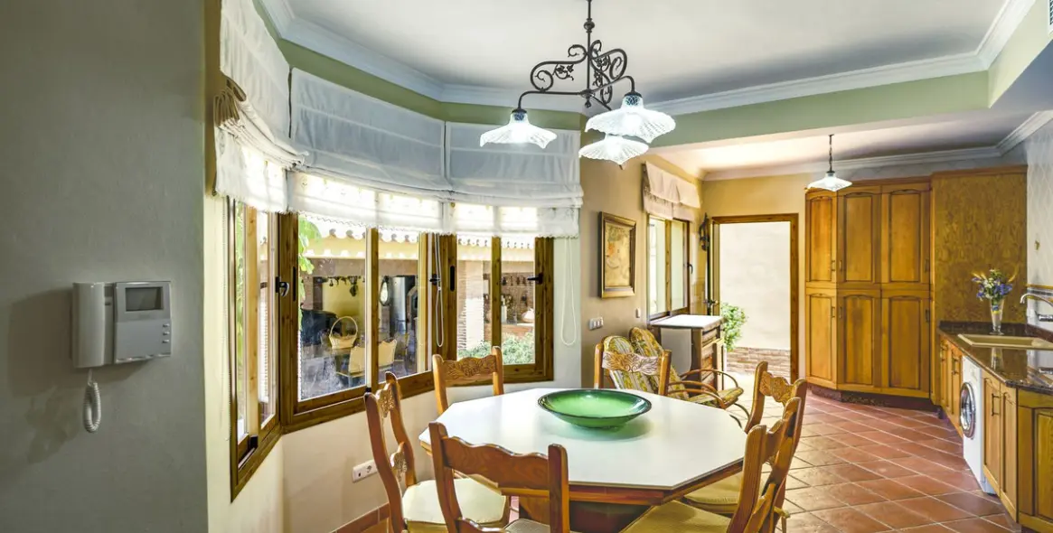 Продажа  отдельно стоящей виллы в La Quinta 76