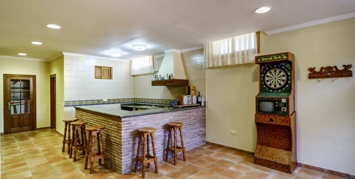 Продажа  отдельно стоящей виллы в La Quinta 78
