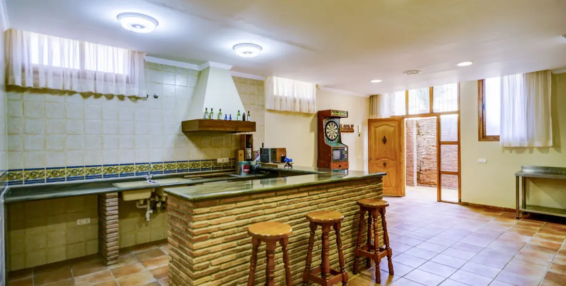 Продажа  отдельно стоящей виллы в La Quinta 81