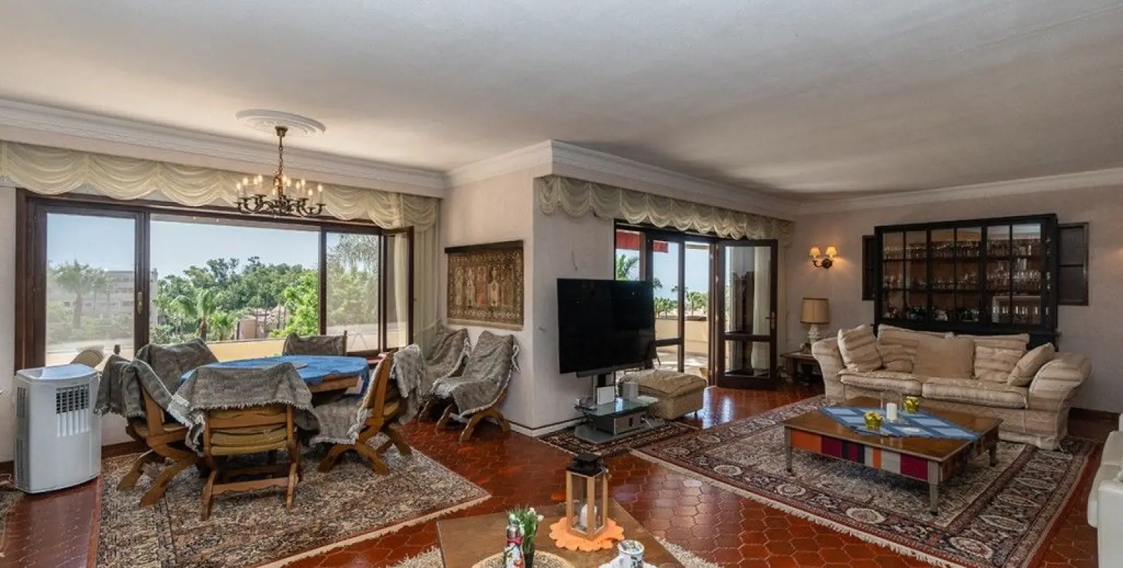 Venta de villa independiente en Marbesa 10