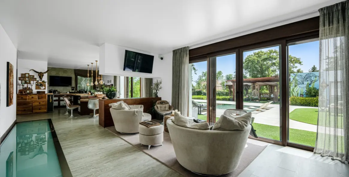 Sale of detached villa in Benahavís 6