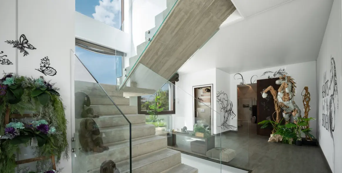 Sale of detached villa in Benahavís 21