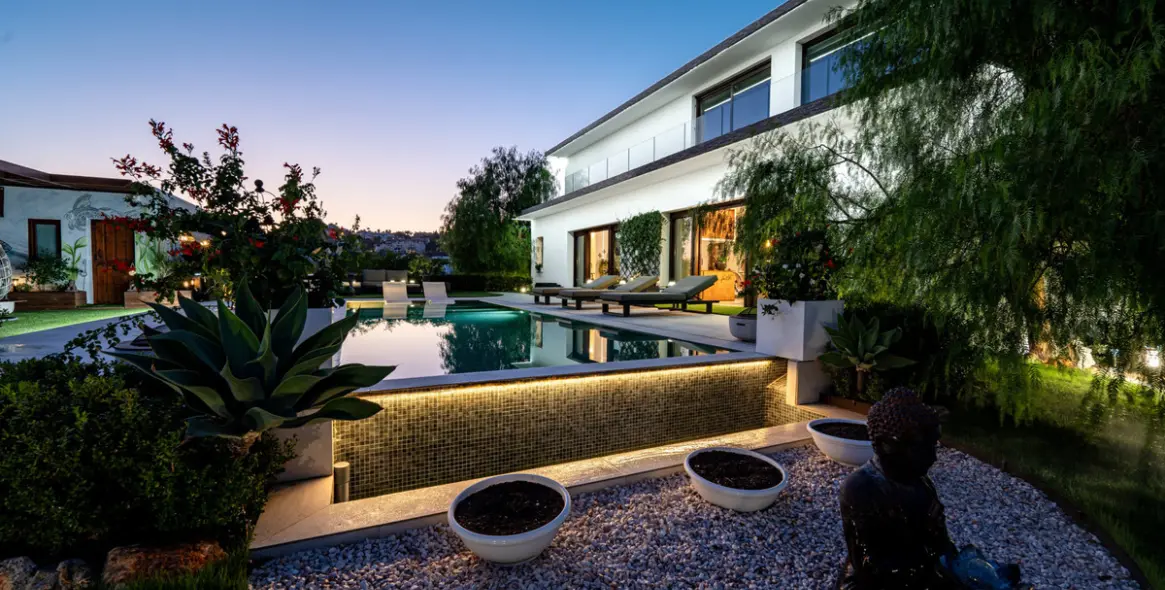 Sale of detached villa in Benahavís 26