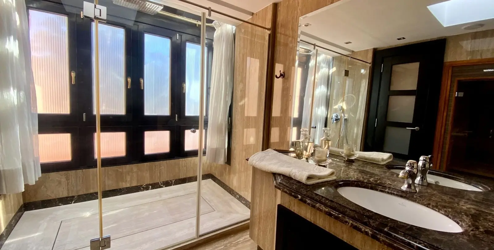 Venta de ático en Los Monteros 16