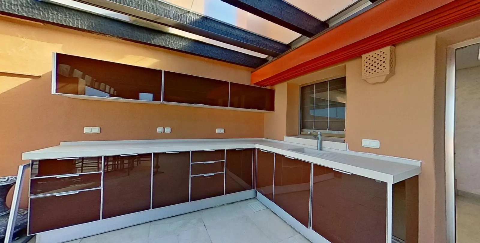 Venta de ático en Los Monteros 23