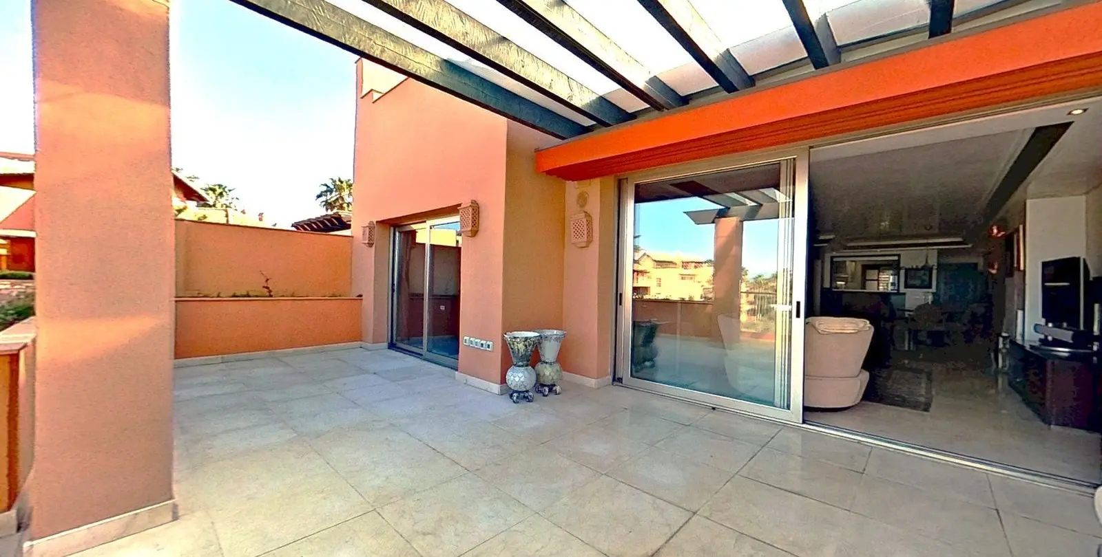 Venta de ático en Los Monteros 26