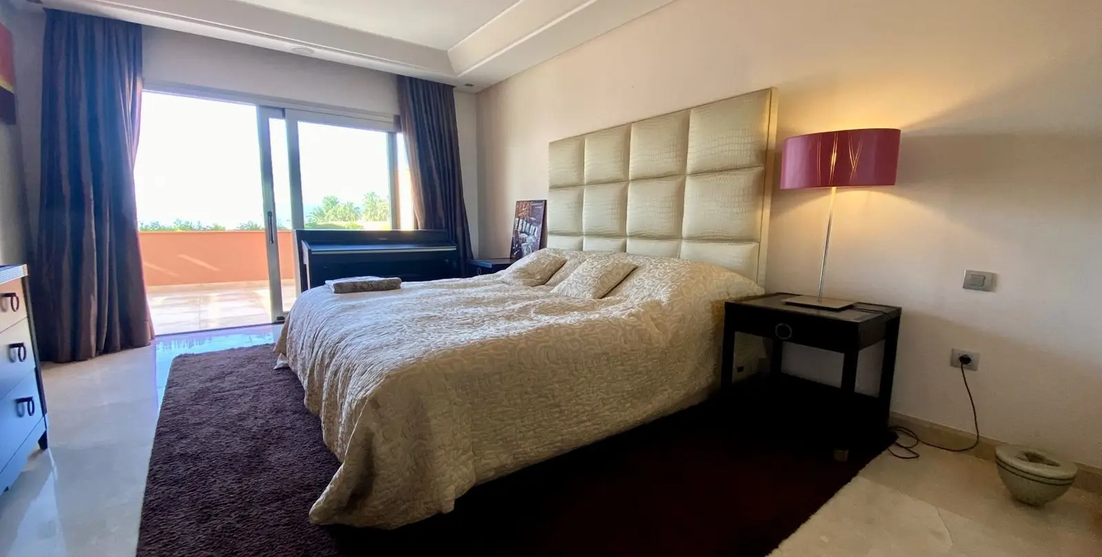 Venta de ático en Los Monteros 28