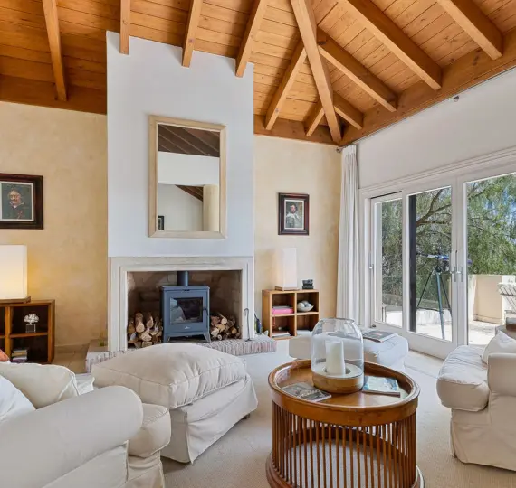 Villa independiente R5164138