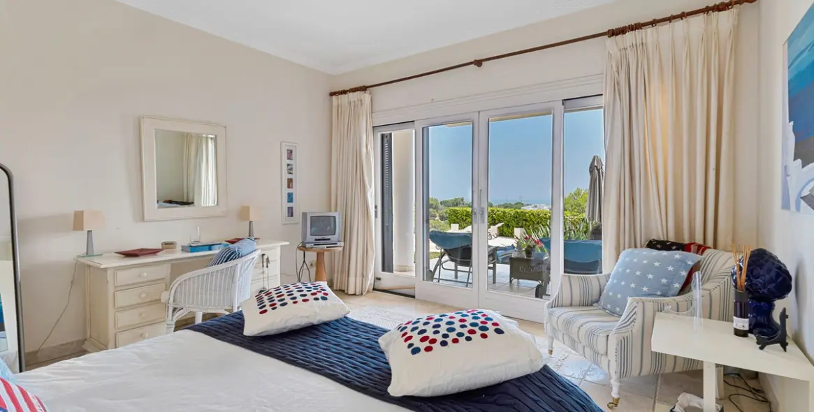 Venta de villa independiente en La Quinta 13