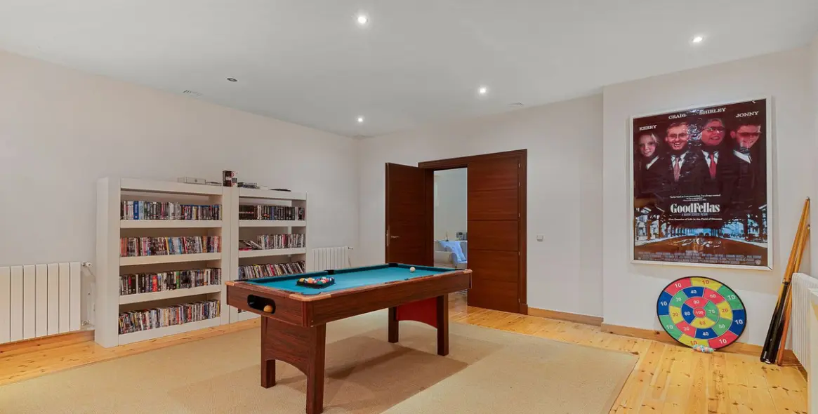 Venta de villa independiente en La Quinta 19