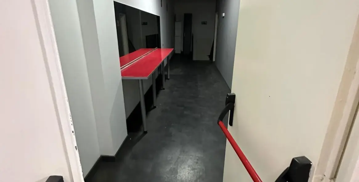 Sale of hostel in Churriana 6