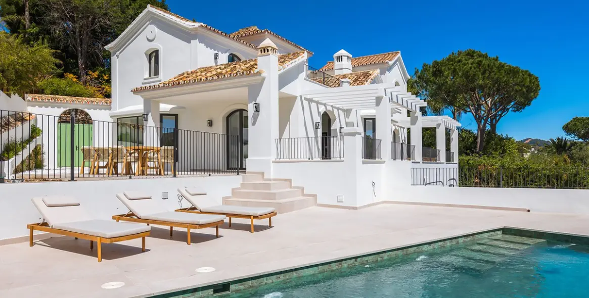 Sale of detached villa in Benahavís (district El Madronal) 4