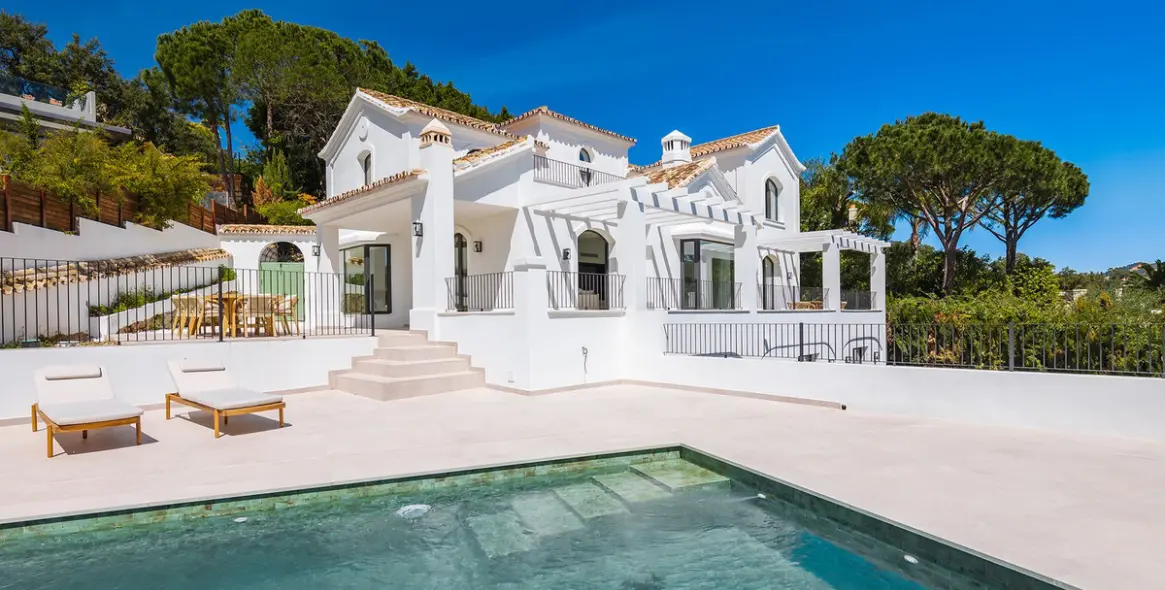 Sale of detached villa in Benahavís (district El Madronal) 8