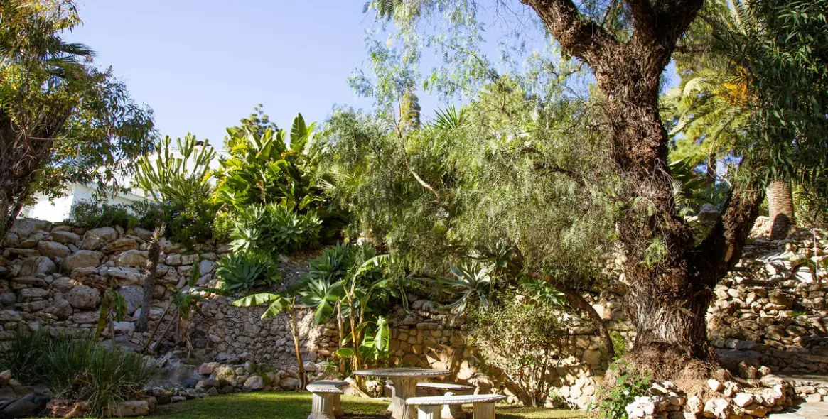 Sale of detached villa in Hacienda Las Chapas 20