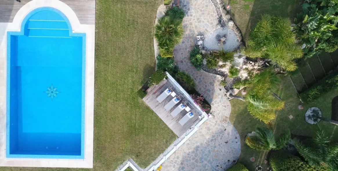 Venta de villa independiente en Hacienda Las Chapas 5