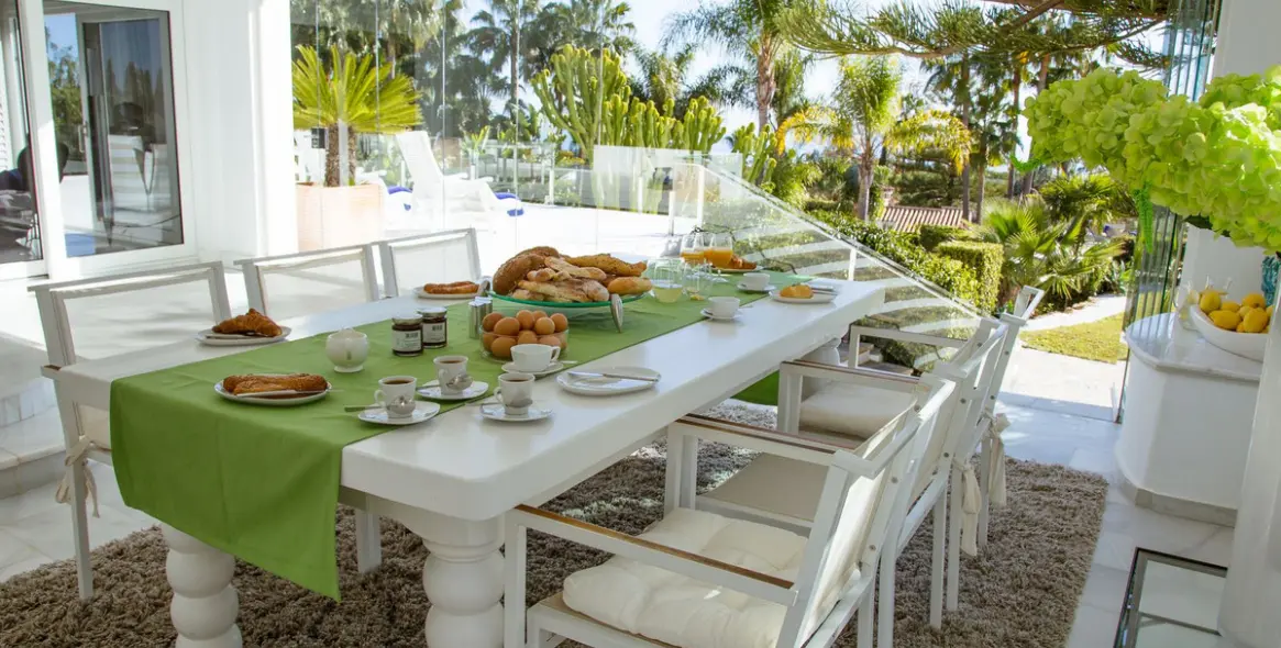 Продажа  отдельно стоящей виллы в Hacienda Las Chapas 21