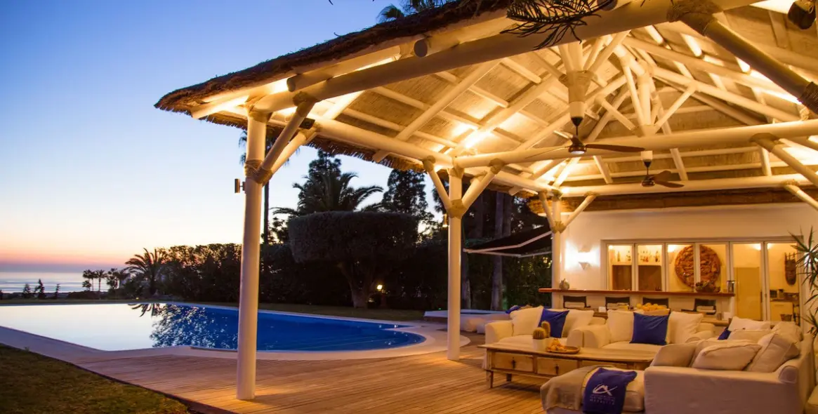 Продажа  отдельно стоящей виллы в Hacienda Las Chapas 37