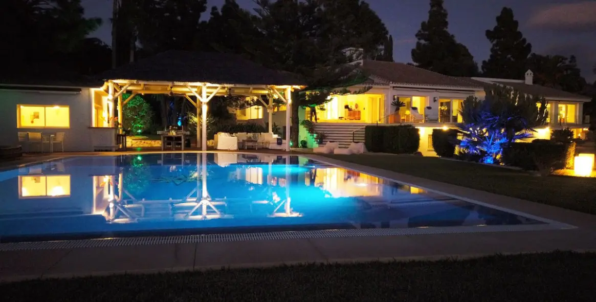 Продажа  отдельно стоящей виллы в Hacienda Las Chapas 41