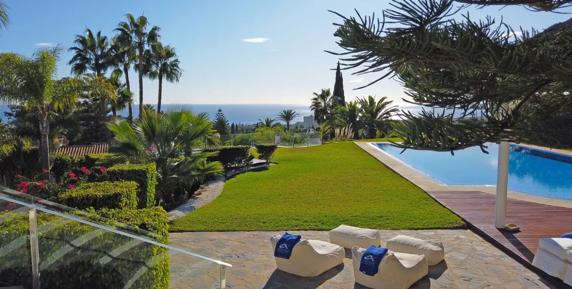 Продажа  отдельно стоящей виллы в Hacienda Las Chapas 49