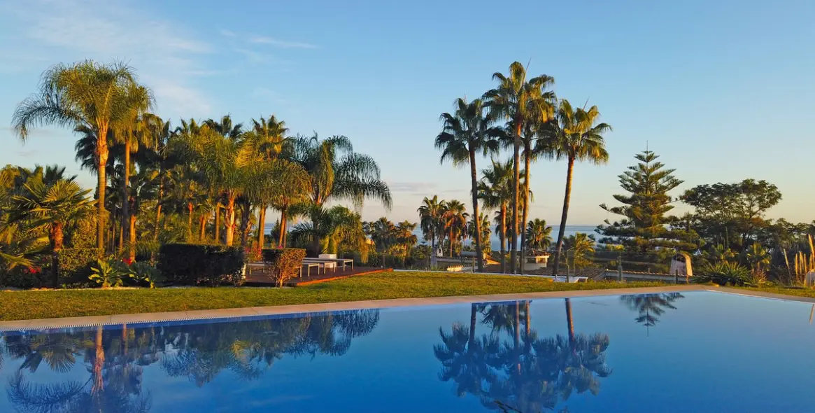 Продажа  отдельно стоящей виллы в Hacienda Las Chapas 52