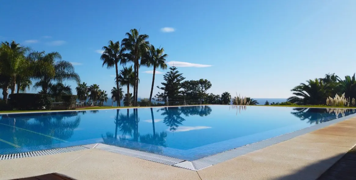 Продажа  отдельно стоящей виллы в Hacienda Las Chapas 54