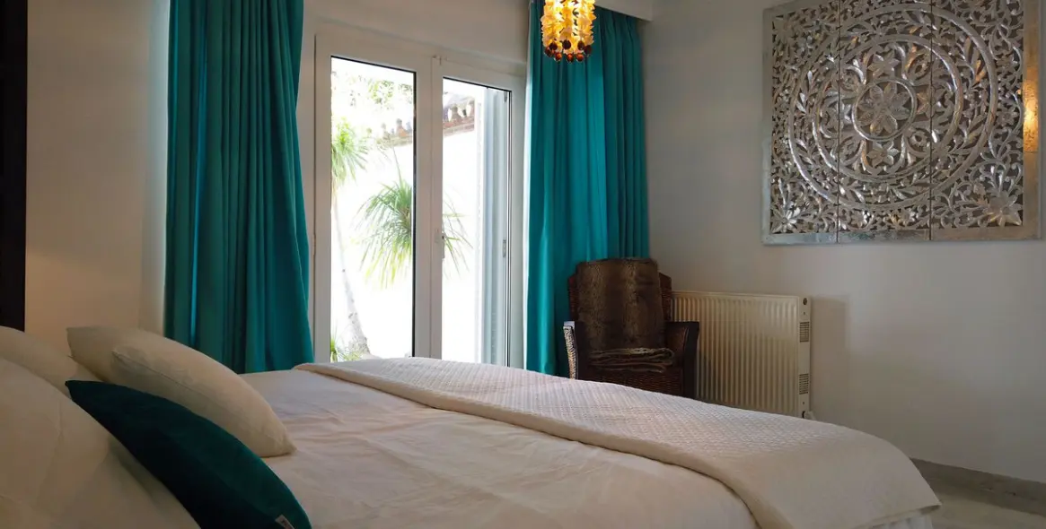 Продажа  отдельно стоящей виллы в Hacienda Las Chapas 64