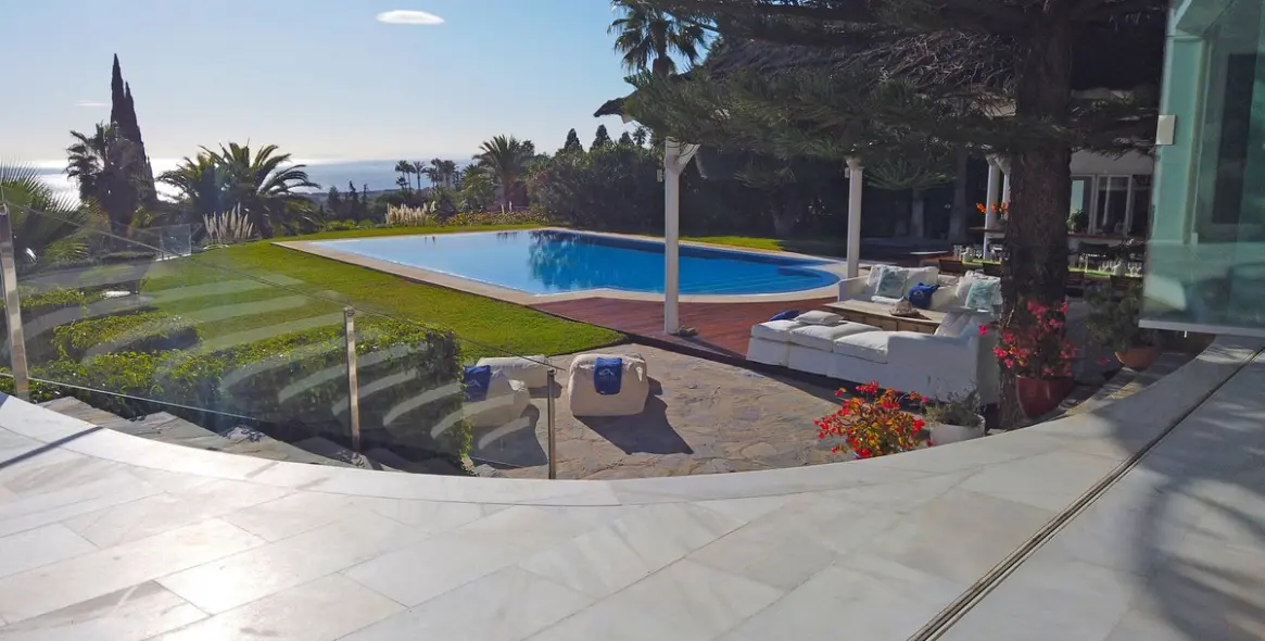 Продажа  отдельно стоящей виллы в Hacienda Las Chapas 67