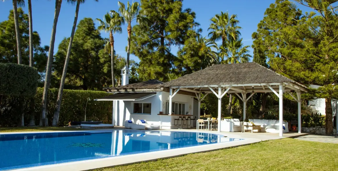 Продажа  отдельно стоящей виллы в Hacienda Las Chapas 72