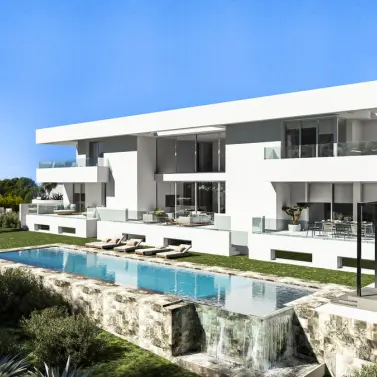 Sale of detached villa in Benahavís