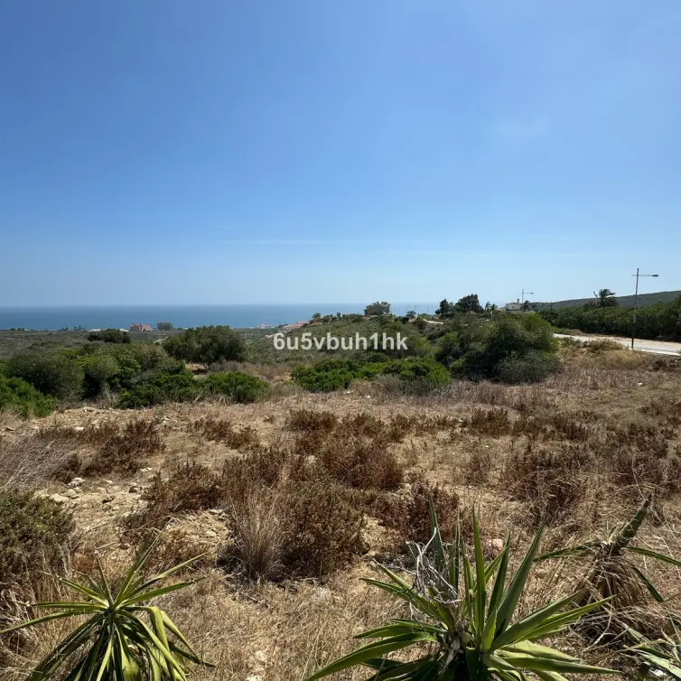 Sale of residential plot in Manilva