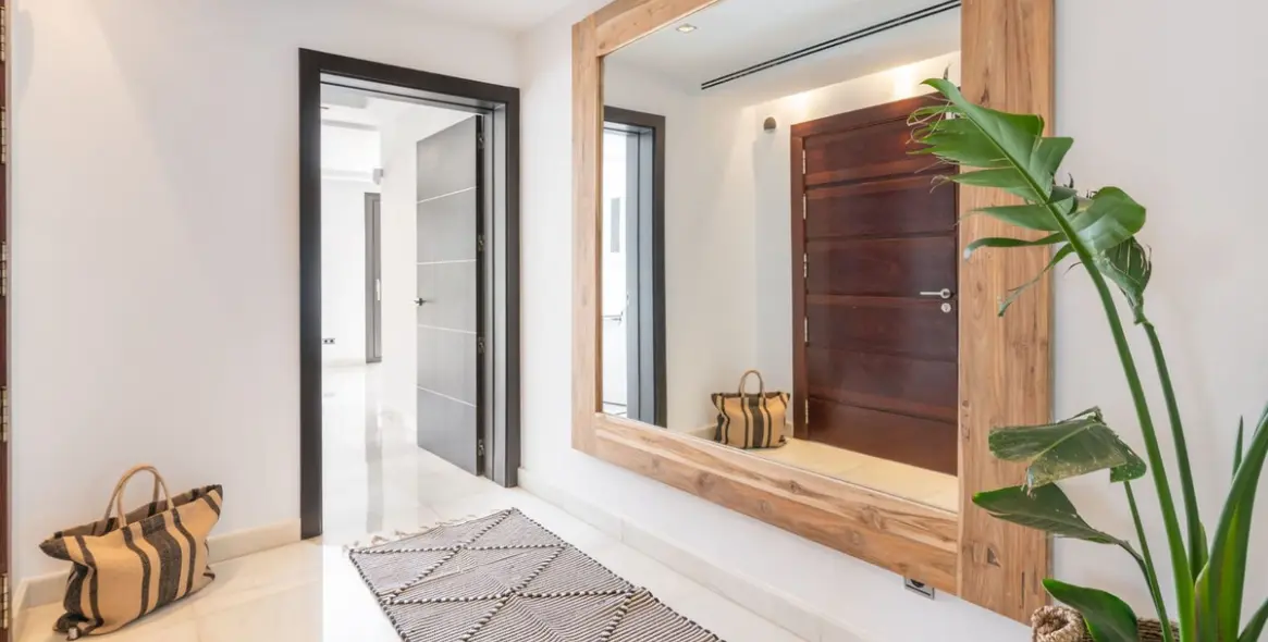 Venta de villa independiente en Nueva Andalucía 9