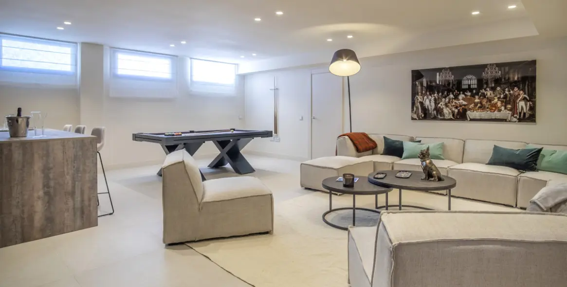 Продажа  отдельно стоящей виллы в New Golden Mile 38