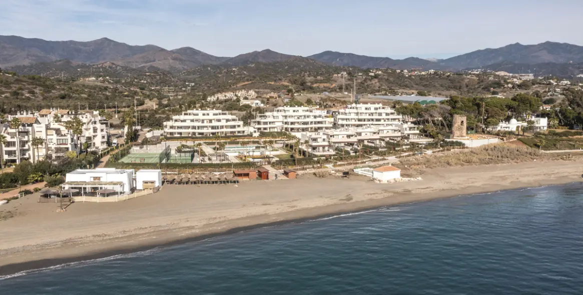 Продажа  отдельно стоящей виллы в New Golden Mile 43