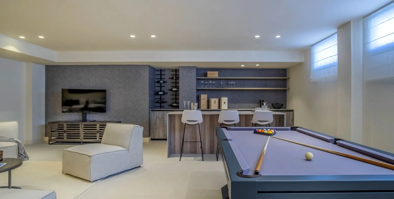 Sale of detached villa in New Golden Mile 37