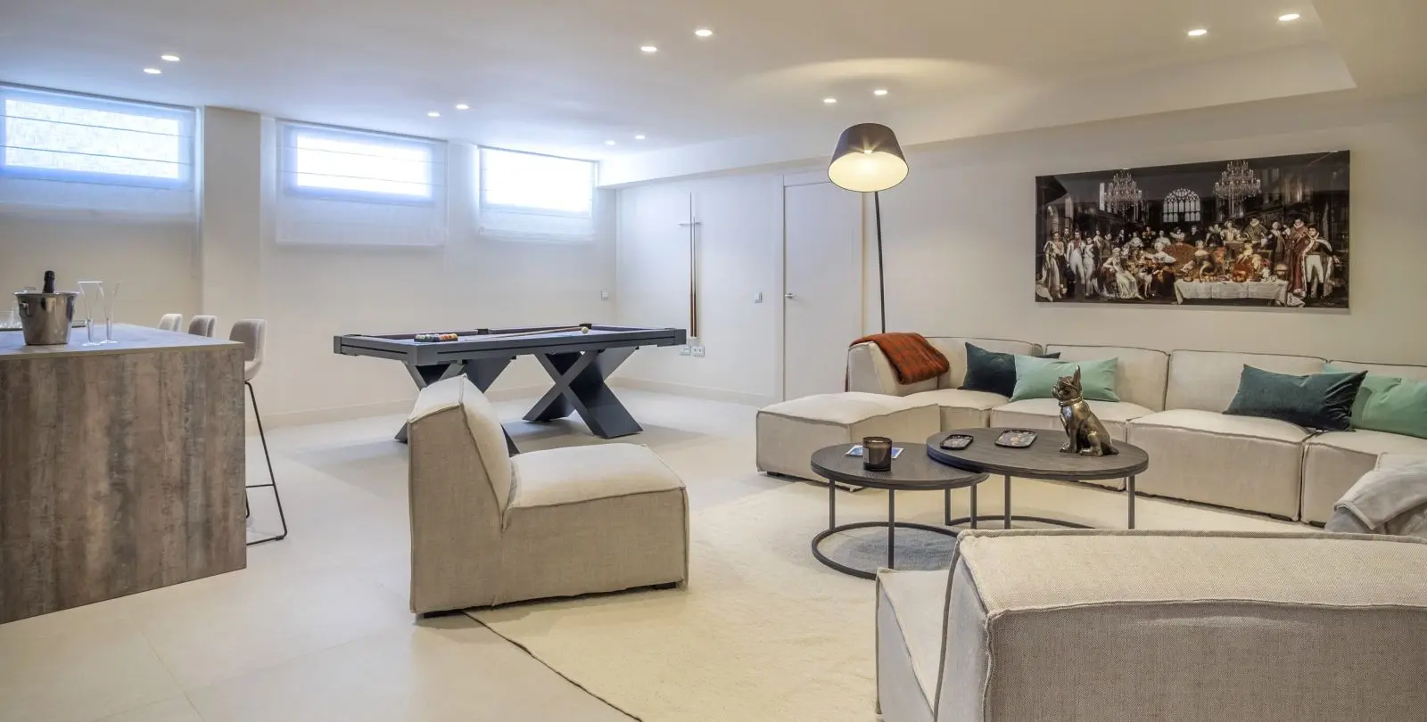 Sale of detached villa in New Golden Mile 38