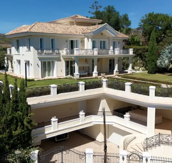 Venta de villa independiente en El Rosario