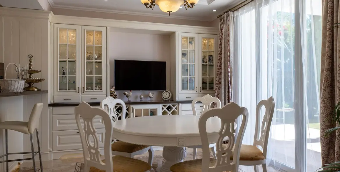 Продажа  отдельно стоящей виллы в El Rosario 4