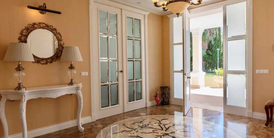 Продажа  отдельно стоящей виллы в El Rosario 9