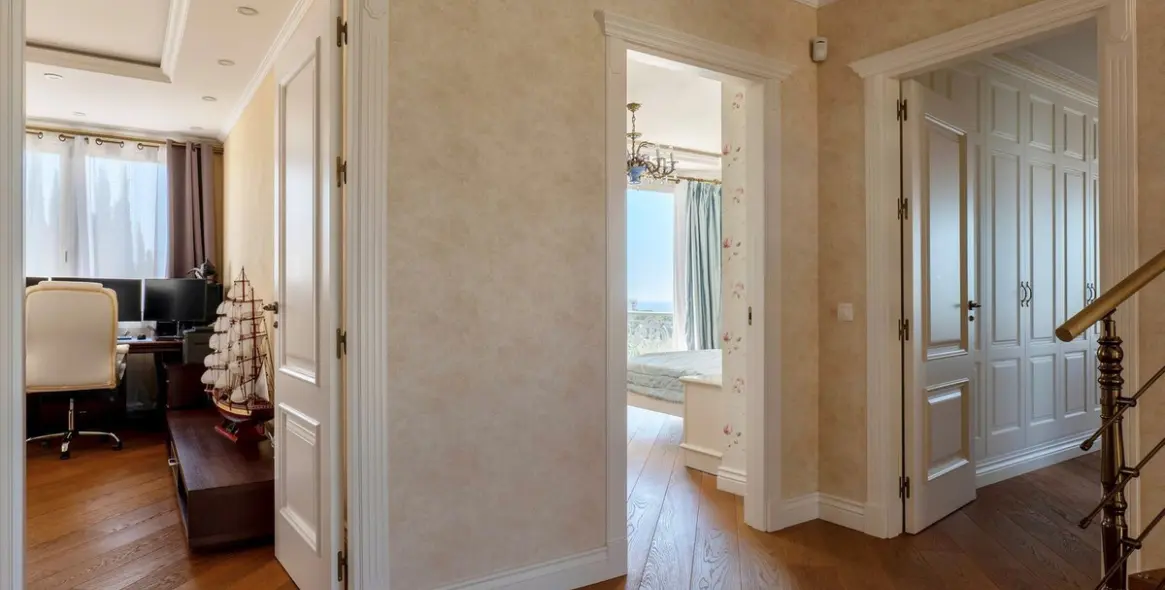 Продажа  отдельно стоящей виллы в El Rosario 18