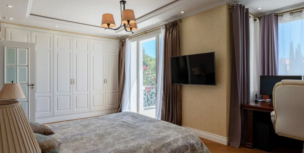 Sale of detached villa in El Rosario 34