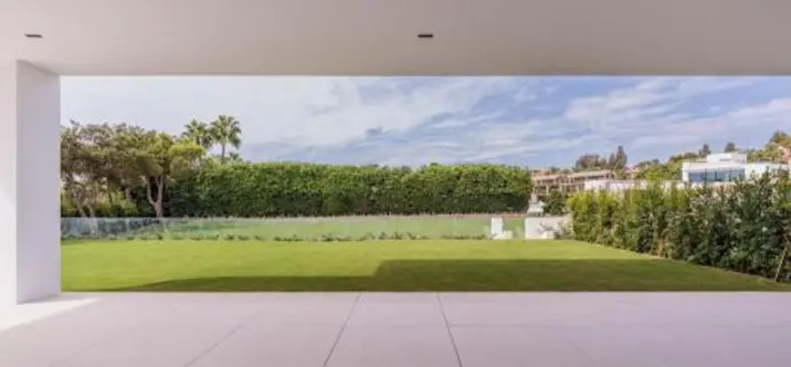 Townhouse R4784740 1