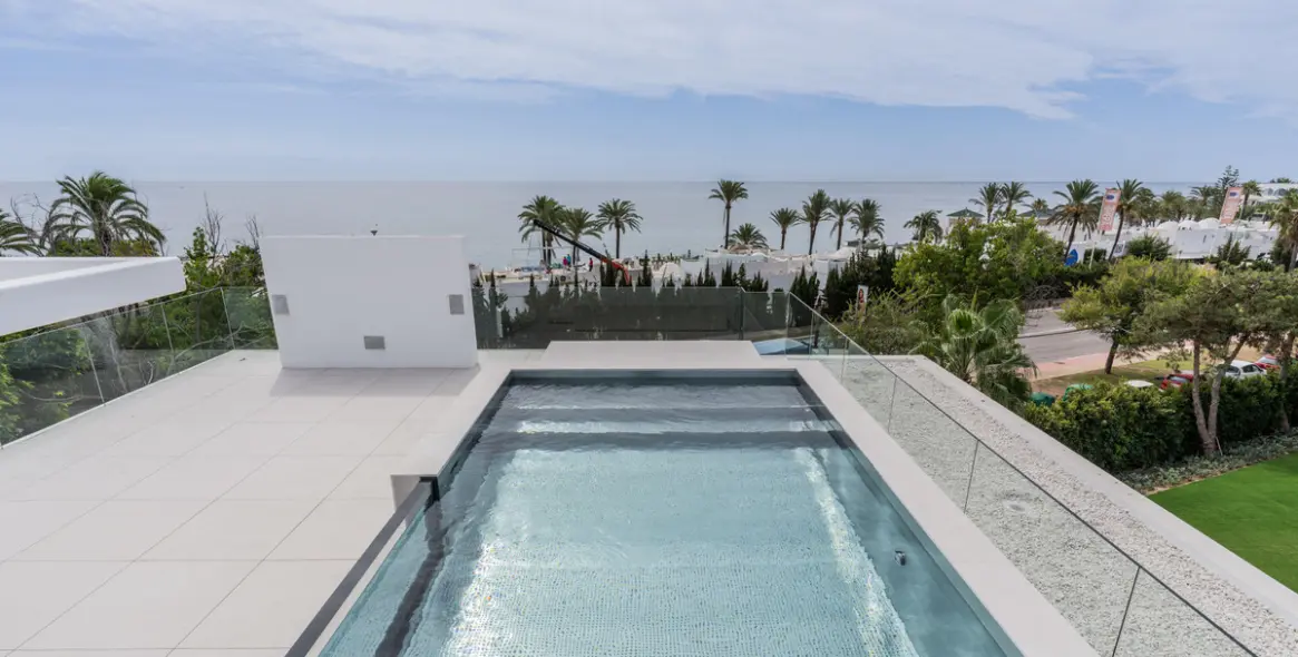 Sale of semi-detached house in Marbella (district The Golden Mile) 4