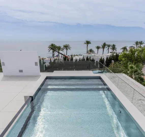 Semi-detached house R5066482