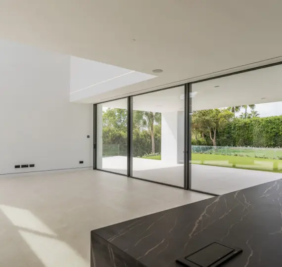 Semi-detached house R5066482