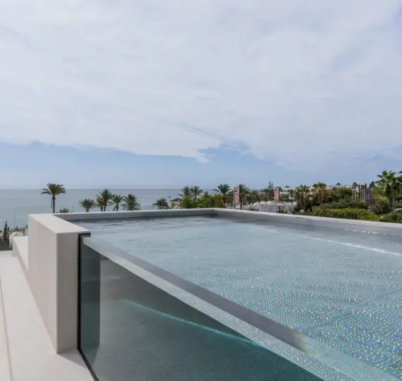 Semi-detached house R5066482