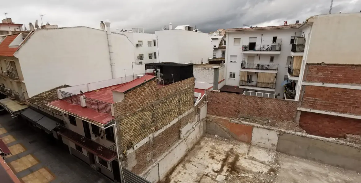 Продажа  коммерческого участка в Fuengirola (район Fuengirola) 4