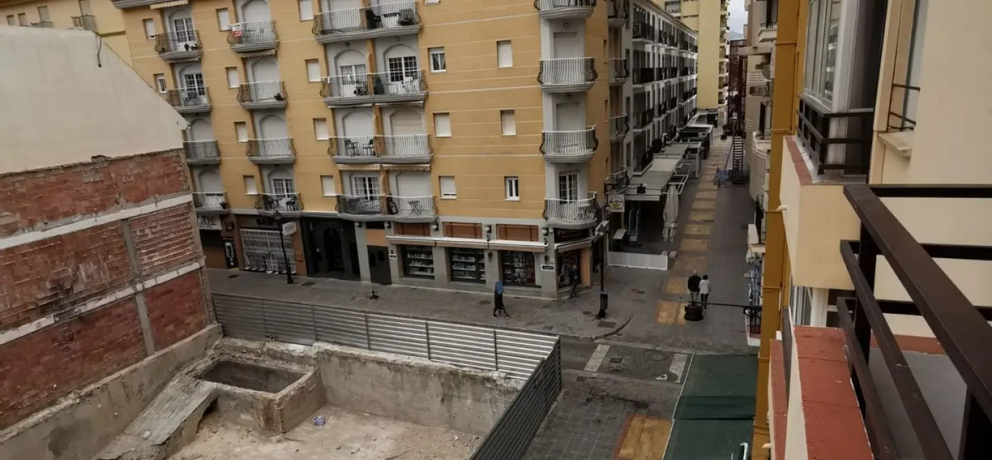Sale of commercial plot in Fuengirola 2