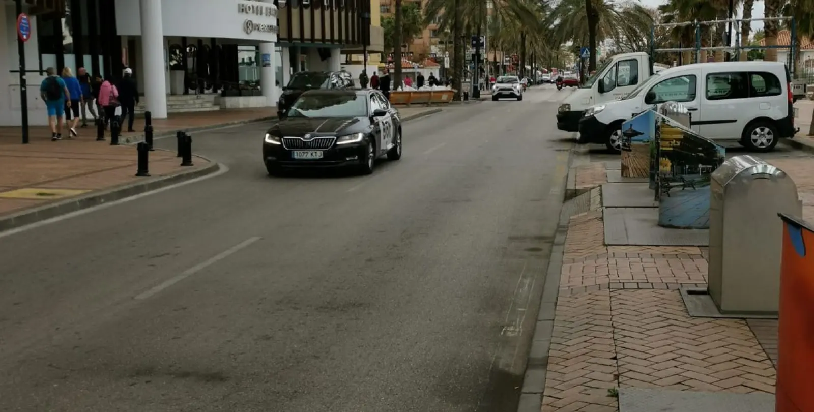 Sale of commercial plot in Fuengirola 11