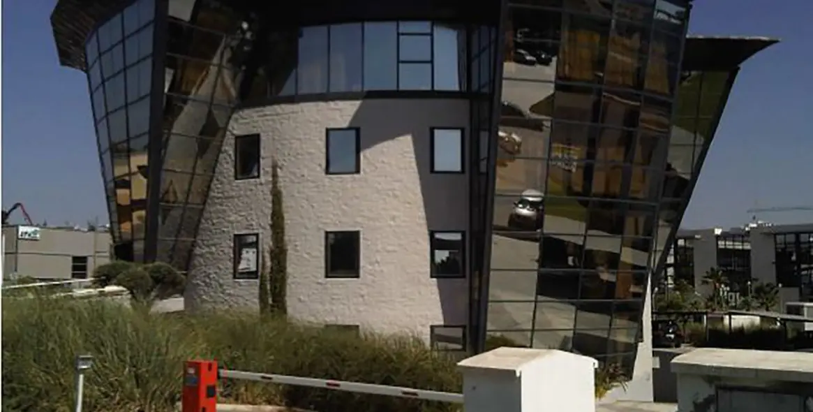 Продажа апартаментного комплекса в Polígonos 1